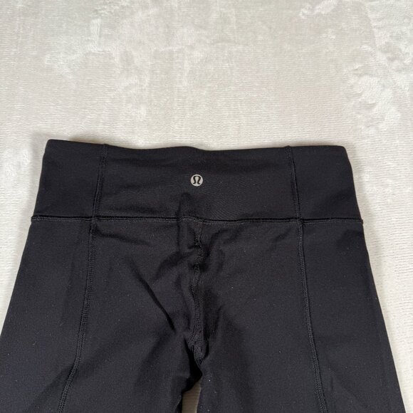 Lululemon Leggings Women Size 6 Scrunch Leg W26 L22 Black Gym Yoga Hidden Pocket - Picture 6 of 7